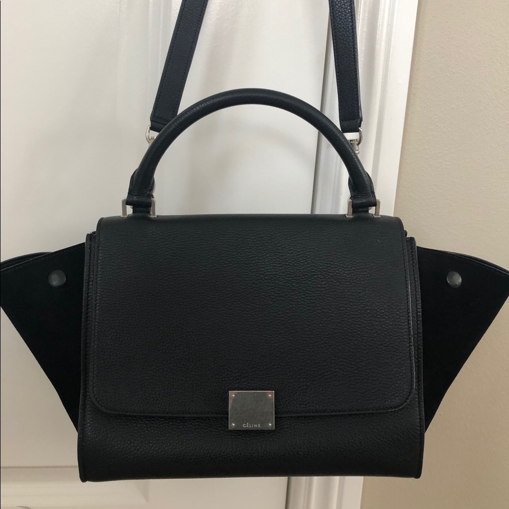 Black Leather Trapeze Shoulder Bag